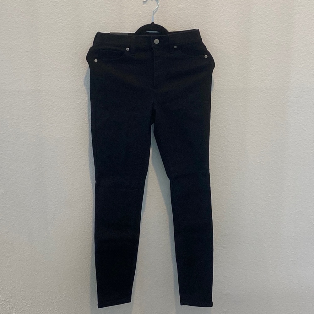BANANA REPUBLIC High Rise, Super Stretch Skinny Jeans | Black | Size 2 | NWT